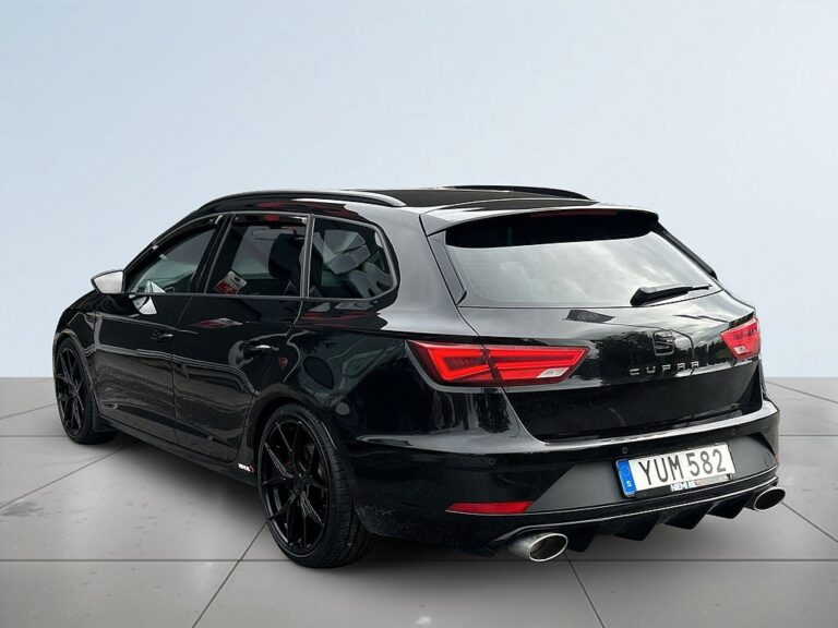 Seat Leon ST 2.0 TSI 4Drive Cupra Kamera/MoK/SoV/Alcantara/BEATS