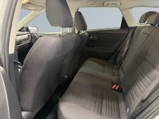 Toyota Auris Touring Sports Hybrid e-CVT Active Plus S&V/Kamera/Värm – bild 13