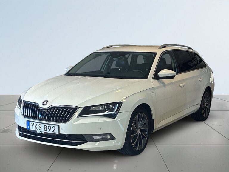 Skoda Superb Kombi 2.0 TDI 4x4 L&K Drag Mvärme&Dvärme Backkamera S&V