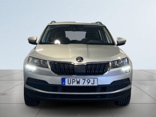 Skoda Karoq 2.0 TDI 4×4 Ambition Drag Värmare Kamera Psens S&V-hjul – bild 2