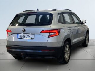 Skoda Karoq 2.0 TDI 4×4 Ambition Drag Värmare Kamera Psens S&V-hjul – bild 5