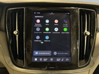 Volvo V60 Recharge T6 AWD Aut Kamera Cockpit Pano H/K MOMS S&V – bild 16