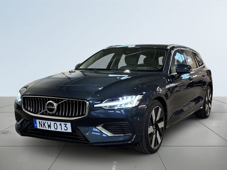 Volvo V60 Recharge T6 AWD Aut Kamera Cockpit Pano H/K MOMS S&V