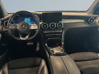 Mercedes-Benz GLC 300 e 4M AMG Line Drag Kamera Elstolar Navi Värmare S&V – bild 8