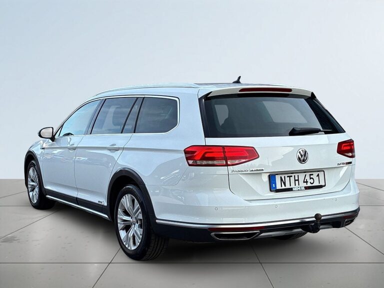 Volkswagen Passat Alltrack 2.0 TDI BMT 4M Alltrack Drag Värmare Kamera Psens S&V