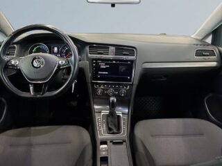 Volkswagen E-Golf  e-Golf S&V-Hjul/Mvärm/Psens/Adfarthållare/Carplay/Navi – bild 8