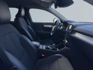 Volvo XC40 D3 Momentum Advanced Edt Pvärm Kamera 360° GPS SoV – bild 10