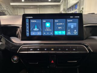 MG 3 Hybrid+ Luxury Carplay 360° GPS Pvärm S/V-hjul MOMS – bild 17