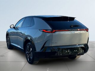 Mazda CX-6e 78 kWh Takumi LAGERBIL- 3,99% RÄNTA – GRATIS VINTERHJUL – bild 5