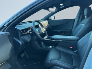 Mazda CX-6e 78 kWh Takumi LAGERBIL- 3,99% RÄNTA – GRATIS VINTERHJUL – bild 7