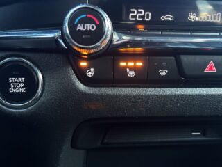 Mazda CX-30 e-SKYACTIV Hybrid 10-Årsgaranti/BOSE/Rattvärm/Kamera – bild 22