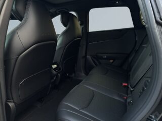 Mazda CX-6e 78 kWh Takumi LAGERBIL- 3,99% RÄNTA – GRATIS VINTERHJUL – bild 13
