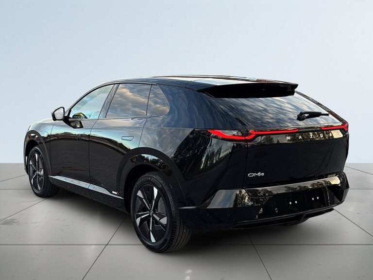 Mazda CX-6e 78 kWh Takumi LAGERBIL- 3,99% RÄNTA - GRATIS VINTERHJUL