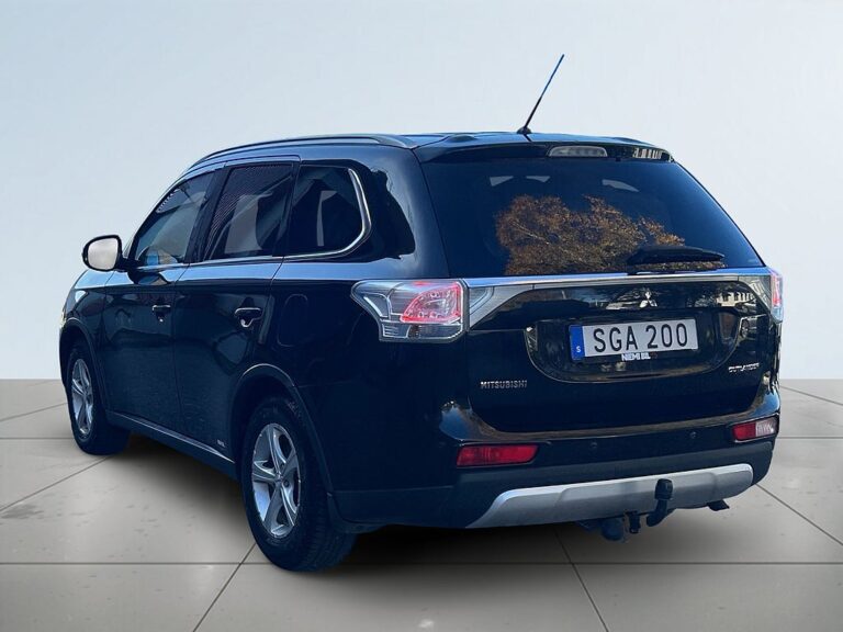 Mitsubishi Outlander Di-D 4WD Business Drag/MoK/Elstol/Psens/SoV-Däck