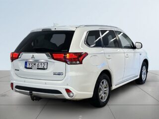 Mitsubishi Outlander PHEV CVT Fleet Edition Drag Led-Ramp Pvärm Psens SoV – bild 6