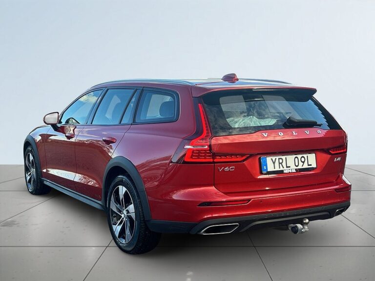 Volvo V60 Cross Country D4 AWD Automat Drag/Kamera/M-Värm/P-Värm/LED/S&V-Däck
