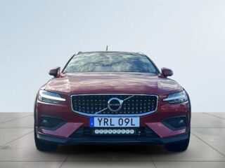 Volvo V60 Cross Country D4 AWD Automat Drag/Kamera/M-Värm/P-Värm/LED/S&V-Däck – bild 2