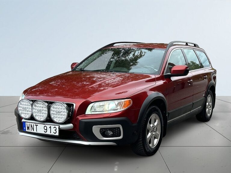 Volvo XC70 AWD Momentum Drag/SoV-Däck/Värmare/Psens/ExtraLjus