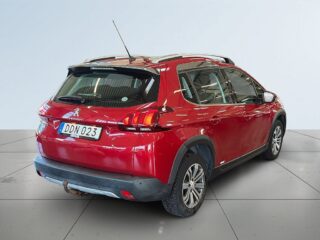 Peugeot 2008 1.2 PureTech 110 EAT Allure S&V-hjul/Drag/Psens/Carplay – bild 6