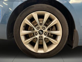 Hyundai i40 cw 1.7 CRDi Business Drag Mvärm Kamera Psens GPS SoV – bild 14
