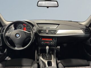 BMW X1 xDrive20d Aut Drag Värmare Farthållare Psens S&V – bild 8