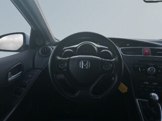 Honda Civic i-VTEC Sport Drag/SoV-Däck/Värmare/Kamera – bild 9