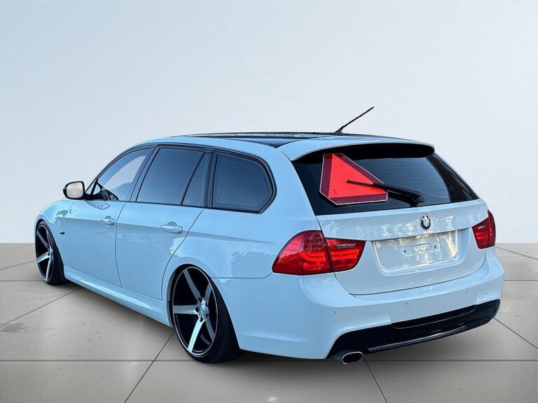 BMW 320D E91 A-traktor – M Sport/Psens/Värmare/Extra Ljudsystem