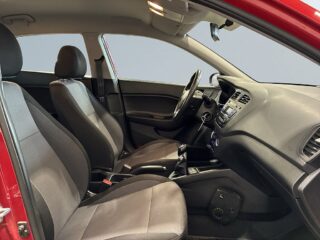 Hyundai i20 1.2 Comfort Värmare Rattvärme ISOFIX Fullservad S&Vhjul – bild 10