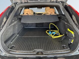 Volvo V90 Recharge T8 AWD Aut Inscription Skinn/Ad.Fhåll/SoV/Drag – bild 12