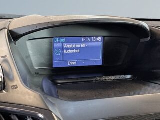 Ford Kuga 2.0 TDCi AWD Powershift Titanium X S&V-hjul/Drag/Dvärm – bild 15