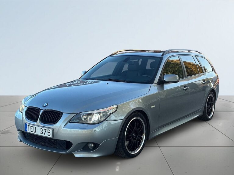 BMW 525 xi Touring AWD/Msport/Pano/SoV-Däck/P-sens/FartH
