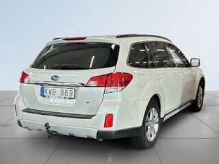 Subaru Outback 3.6 4WD 260 hk Exclusive S&V-hjul/Drag/Kamera/Skinn – bild 6