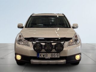 Subaru Outback 3.6 4WD 260 hk Exclusive S&V-hjul/Drag/Kamera/Skinn – bild 2