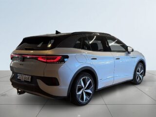 Volkswagen ID.4 GTX 77kWh 4Motion S&V-däck Dragkrok Värmare Backkamera – bild 6