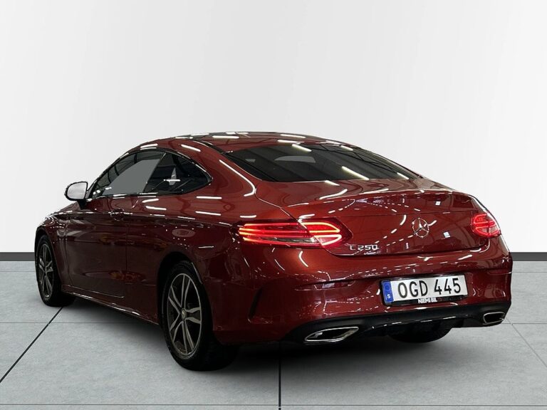 Mercedes-Benz C 250 Coupé 7G-Tronic Plus AMG Line S&V-hjul/Pano/Elstola