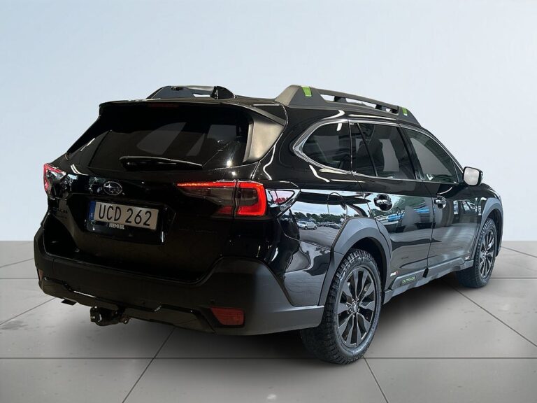 Subaru Outback 2.5 4WD XFuel Field Drag Värmare Bkamera Elstolar S&V
