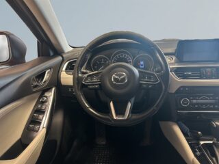 Mazda 6 Sedan 2.2 SKYACTIV-D Optimum Drag Mvärm S&V Bkamera HuD – bild 9