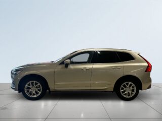 Volvo XC60 T5 Momentum Advanced SE II Backkamera Värmare S&V-däck – bild 4