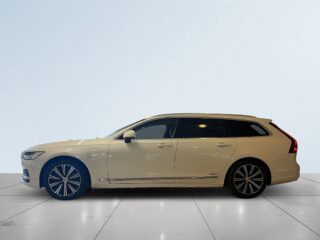 Volvo V90 T6 Recharge AWD Advanced Värmare Drag Bkam H/K-ljud S&V – bild 4
