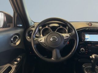 Nissan Juke 1.6 Auto Mvärme S&V-däck Backkamera Navigation Kamkedja – bild 9