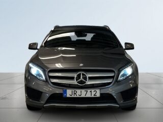 Mercedes-Benz GLA 220 CDI 4M 7G AMG Line Pvärm Pano Kamera GPS Skinn SoV – bild 2