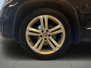 Volkswagen Tiguan 2.0 TDI 4M Sport&Style 1ägare Drag Dvärm Backkamera S&V – bild 14