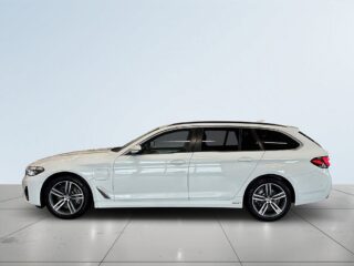 BMW 530e Touring Steptronic Pvärm/Backkamera/Drag/Helskinn/Navi – bild 4