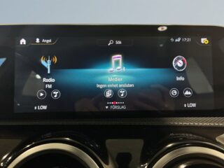 Mercedes-Benz A 200 7G-DCT AMG Line, Base Kamera Cockpit Pano Psens S&V – bild 15