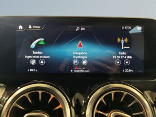 Mercedes-Benz GLB200 200 7G-DCT AMG Line Drag Cockpit Värmare Kamera S&Vhjul – bild 16