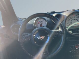 MINI Countryman Cooper Pepper S&V-Hjul Motorvärmare AC Låg skatt – bild 9