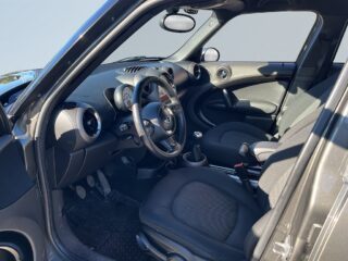 MINI Countryman Cooper Pepper S&V-Hjul Motorvärmare AC Låg skatt – bild 7