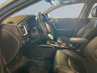 Kia Ceed Plug-in Advance Plus B-kamera Taklucka Navi CarPlay S&V – bild 7