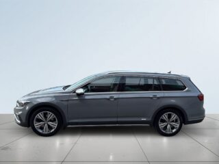 Volkswagen Passat Alltrack TDI 4Motion MOMS/Drag/SoV-Däck/Rattvärm/Värmare/Kamera – bild 4