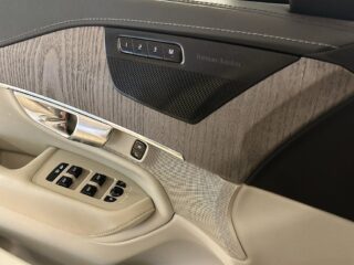 Volvo XC90 B5 AWD Inscription Drag 360° Massage H/K Pvärm Pano SoV – bild 20